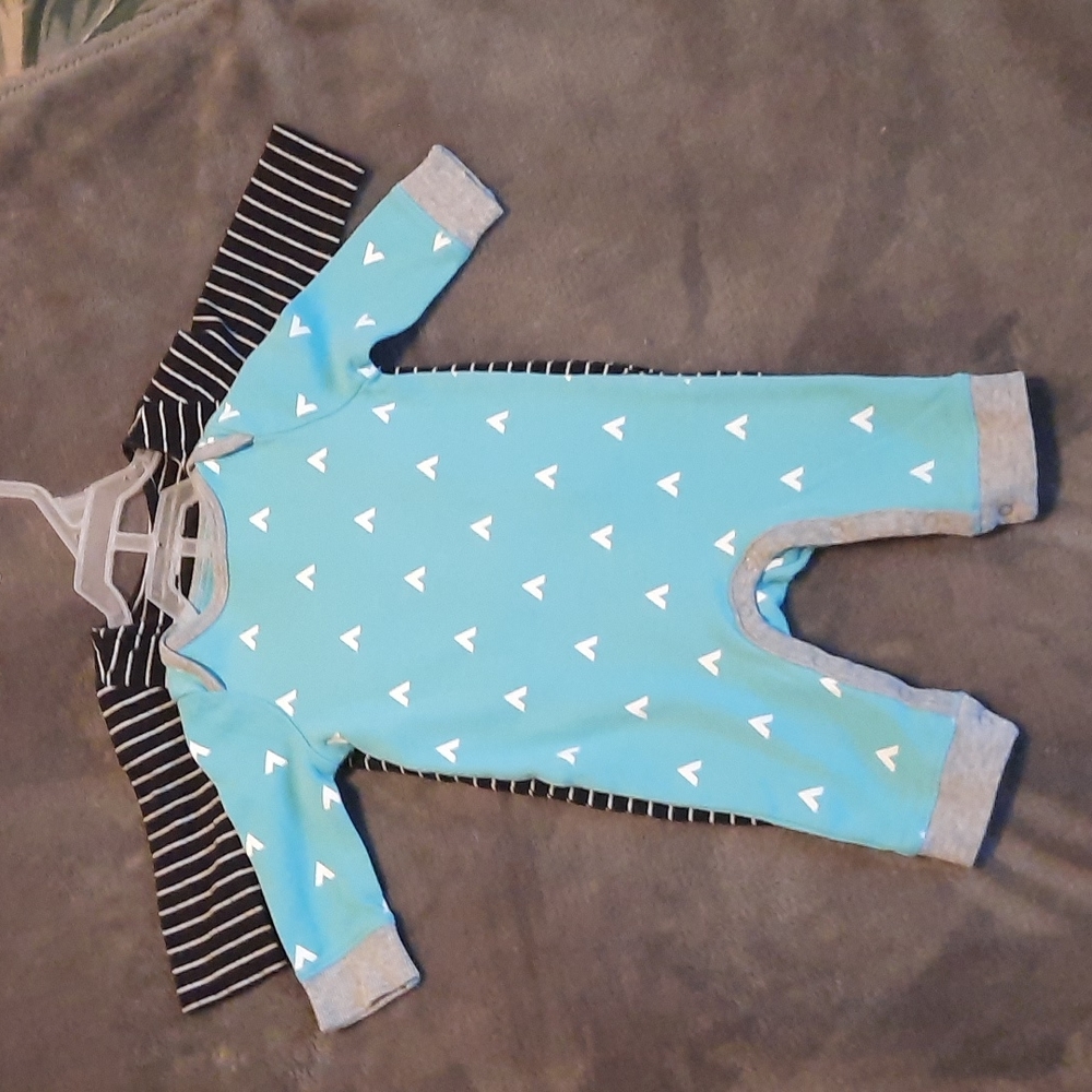 Old Navy Boys Baby Clothes 0-3 months